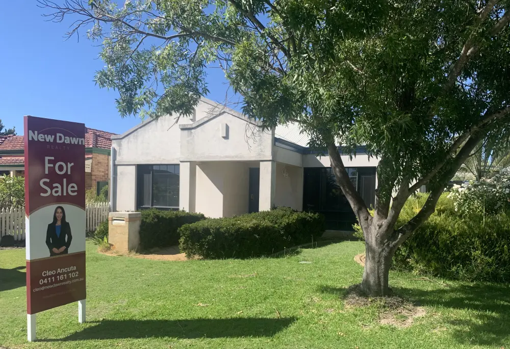 22 Fringe Lily Crescent