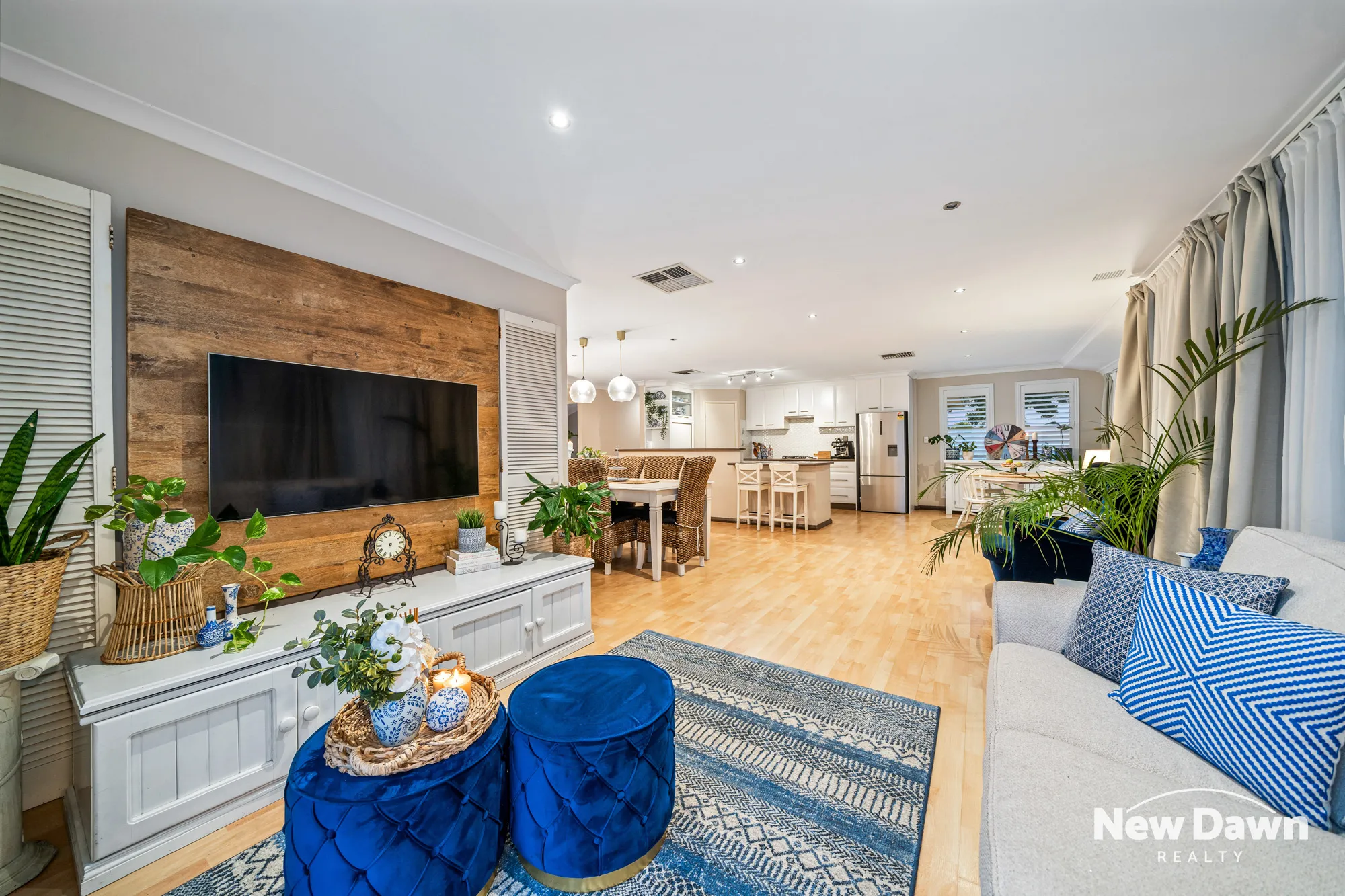 2 Flora Valley Grove
