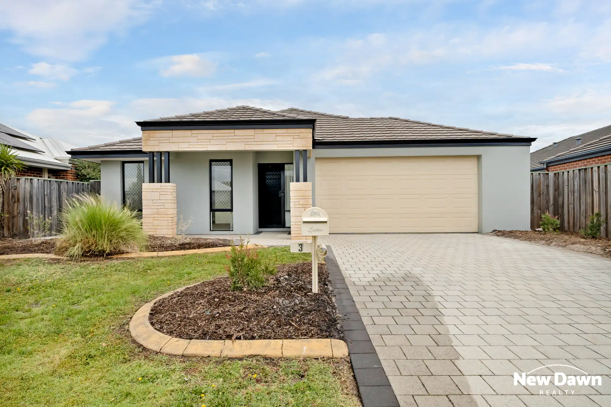 3 Greenslade Crescent
