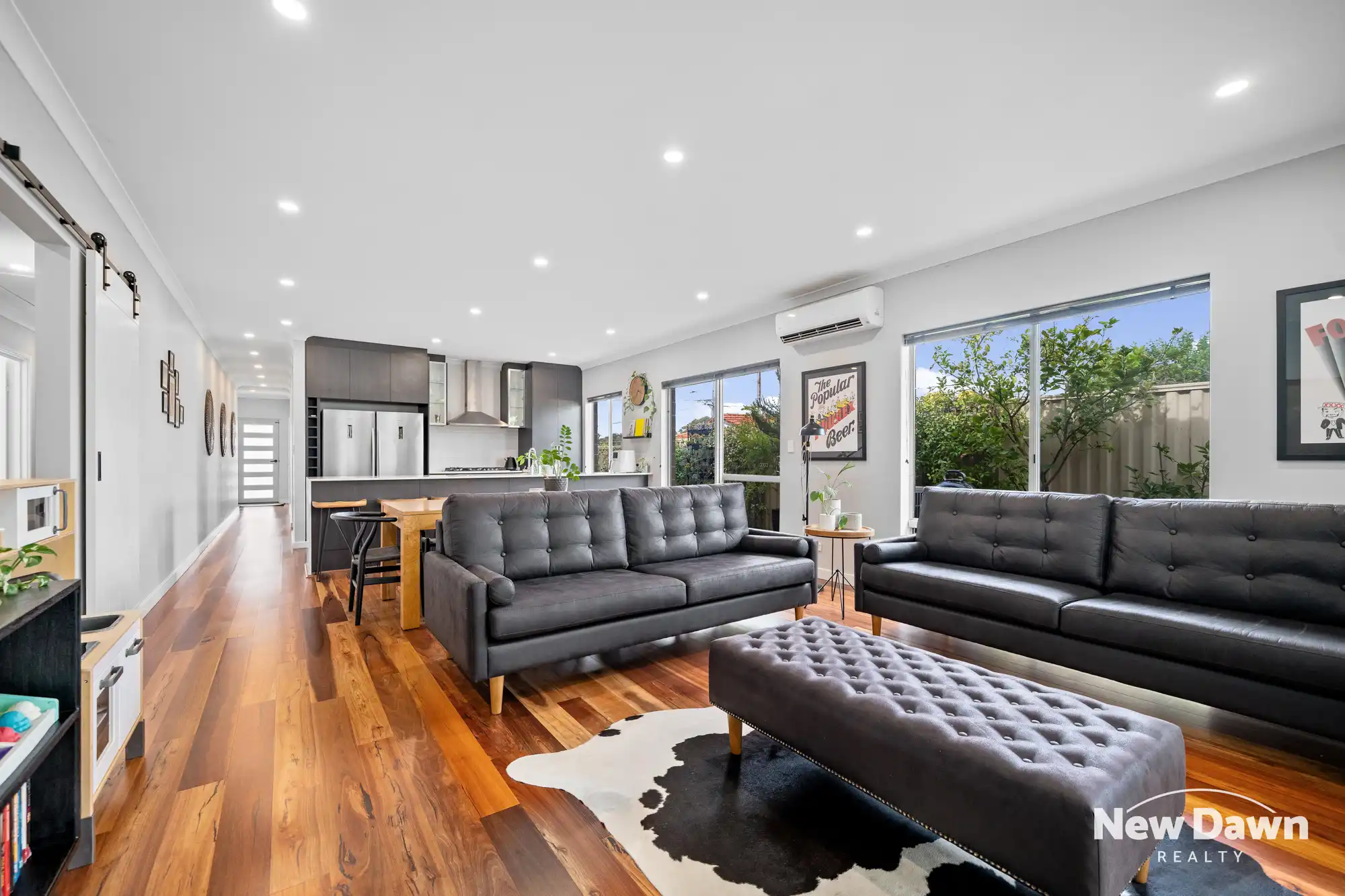16B Seaflower Crescent