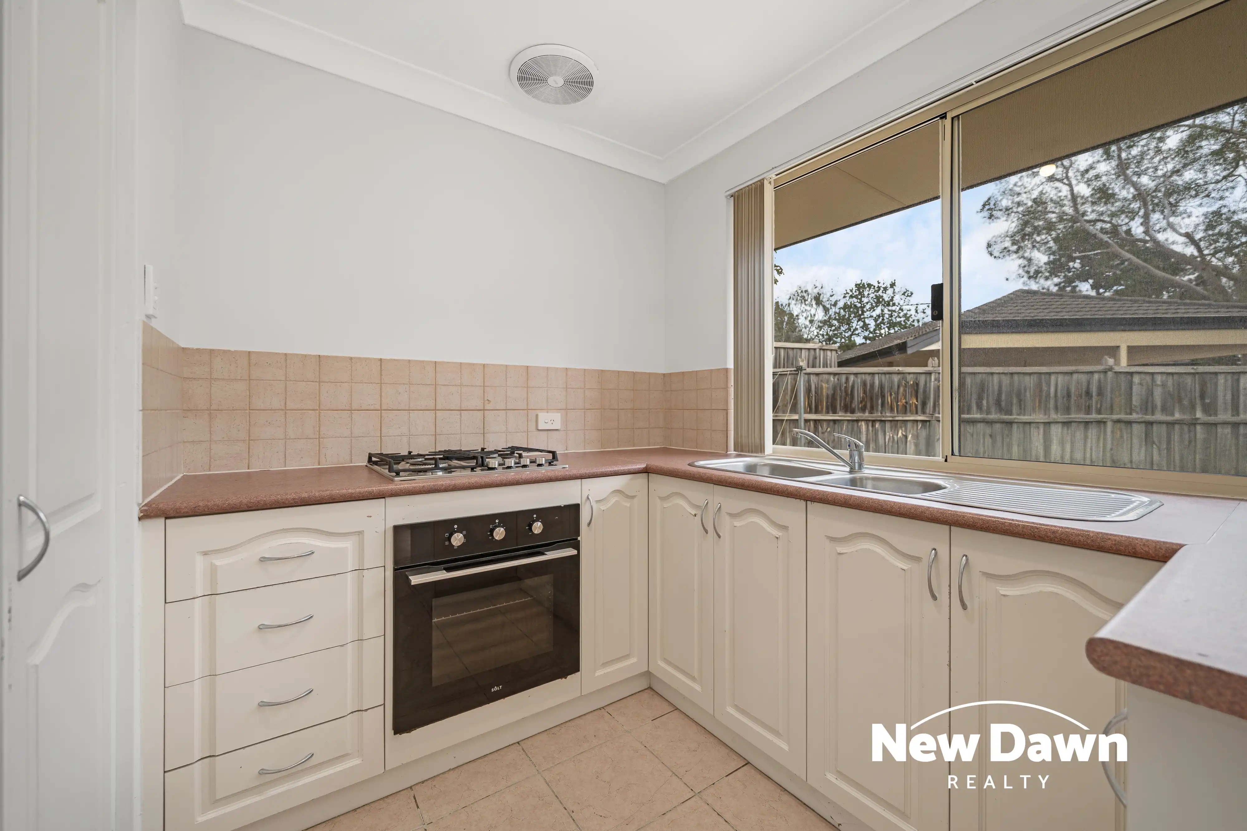 11/54 Millstream Grove