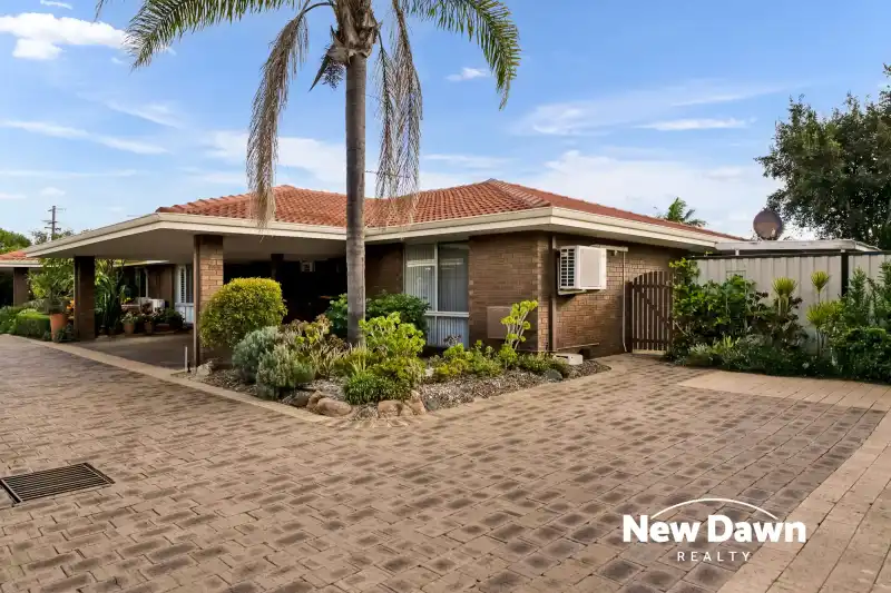 4/63 Swan Street