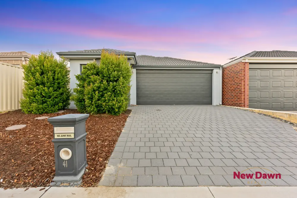 41 Cedar Way